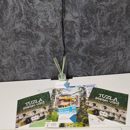 Апартаменты Apartman De Luxe Тузла Экстерьер фото