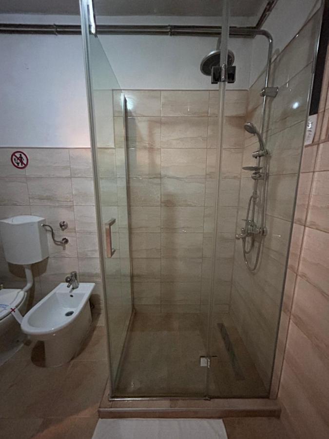 Апартаменты Apartman De Luxe Тузла Экстерьер фото